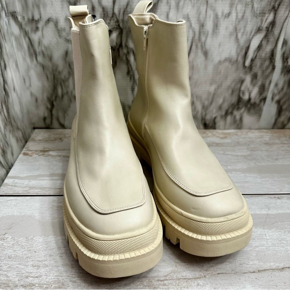 Lane Bryant Women Sz 9 W Bone White Chunky Side Zip Boots Booties Shoes Gorpcore - Picture 3 of 10
